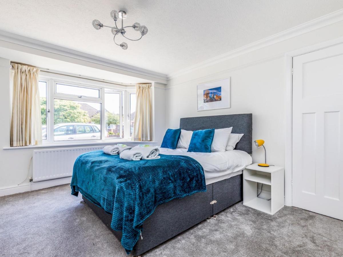 Pass The Keys Lovely Ground Floor Flat With Large Garden Chichester Exterior foto
